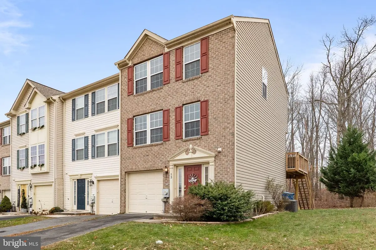 13 Magnolia Dr, Elkton, MD 21921 - Image #1