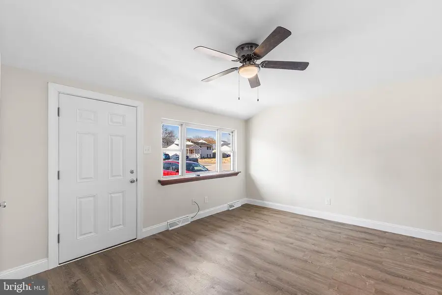 34 Chestnut Dr, Elkton, MD 21921 - Image #3