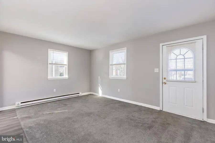 112 W Cecil Ave, North East, MD 21901 - #3