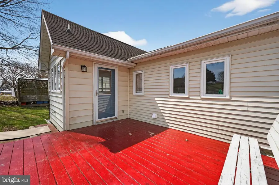 76 Park Dr, Earleville, MD 21919 - #2