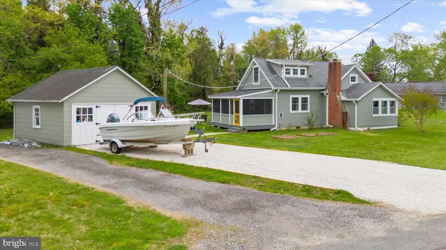 8 Anglewood Ave, Earleville, MD 21919 - #3