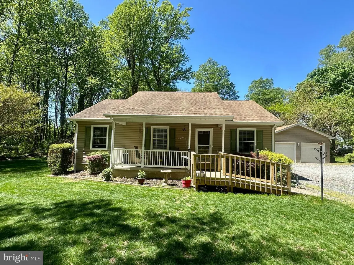 165 Connecticut Ave, Earleville, MD 21919 - #1
