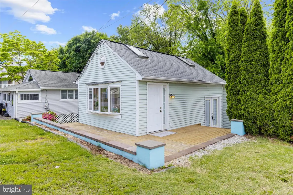 25 Locust St, Earleville, MD 21919 - #1