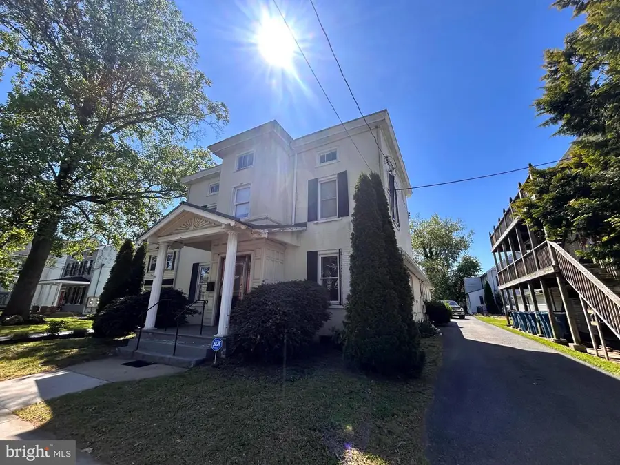 202 E Main St, Elkton, MD 21921 - #3