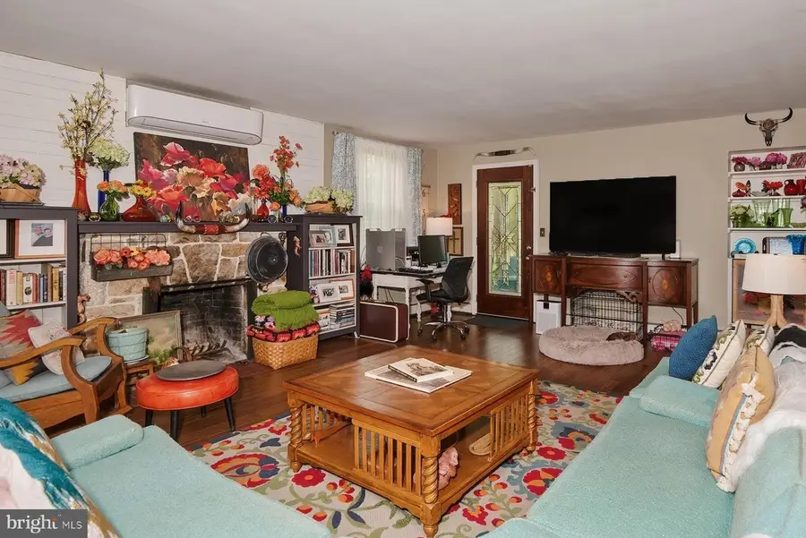 246 Main St E, Elkton, MD 21921 - #3