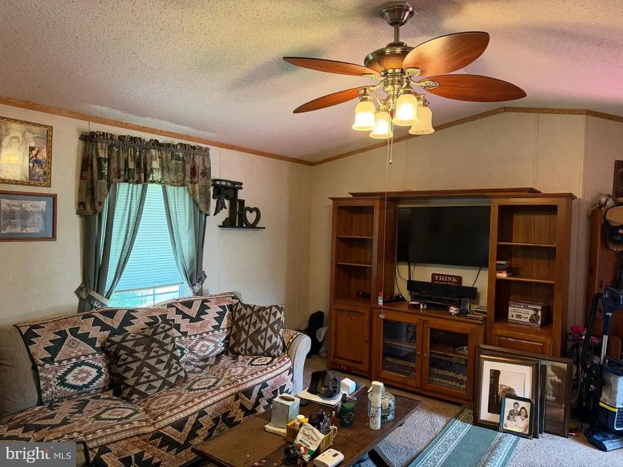 34 Buddy Blvd, Chesapeake City, MD 21915 - #3