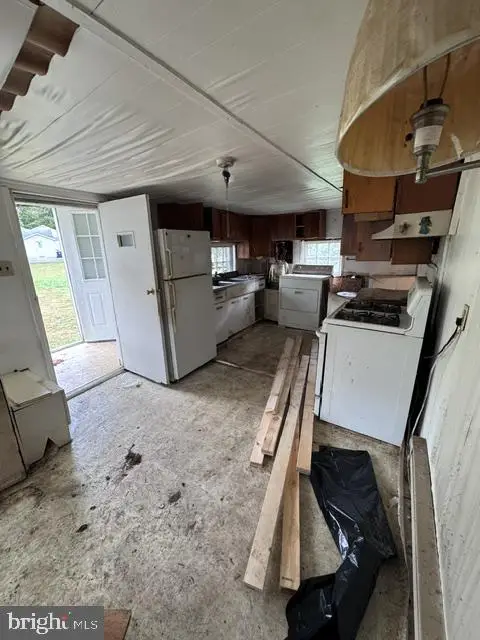 976 Warburton Rd, Elkton, MD 21921 - #3