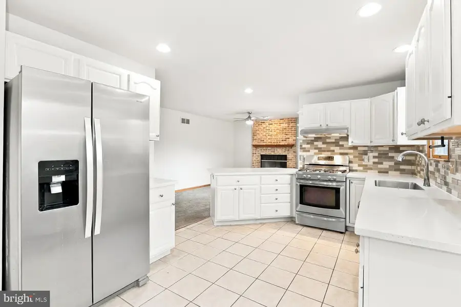 8 Mariners Ct, Elkton, MD 21921 - #2