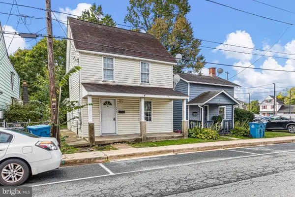 144 Cathedral St, ELKTON, MD 21921