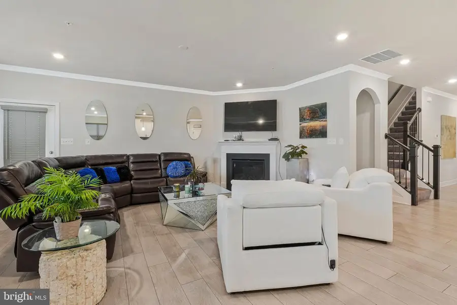 5735 Lewis Carroll Dr, White Plains, MD 20695 - Image #3