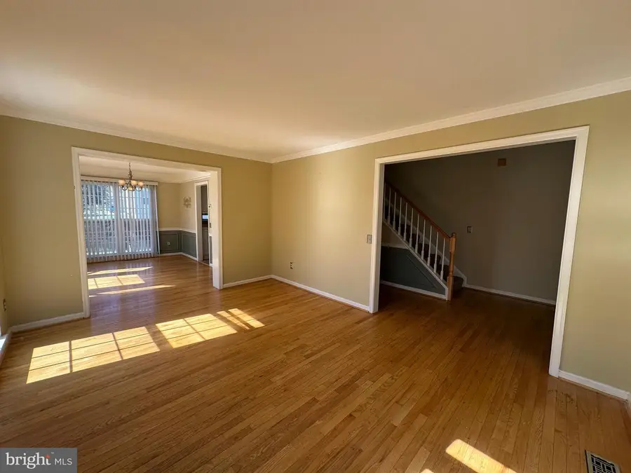 4555 Fortress Ct, White Plains, MD 20695 - Image #3