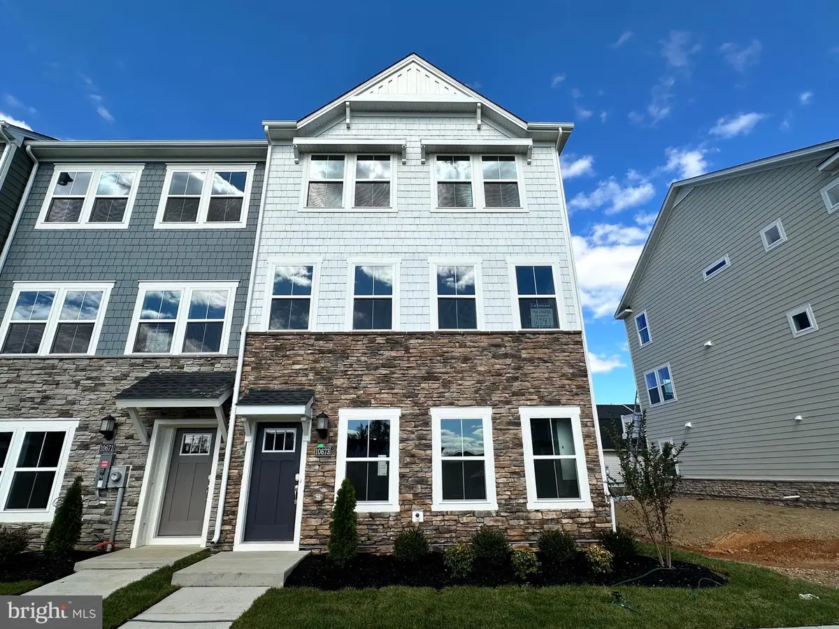 10584 Roundstone Ln, White Plains, MD 20695 - Image #1