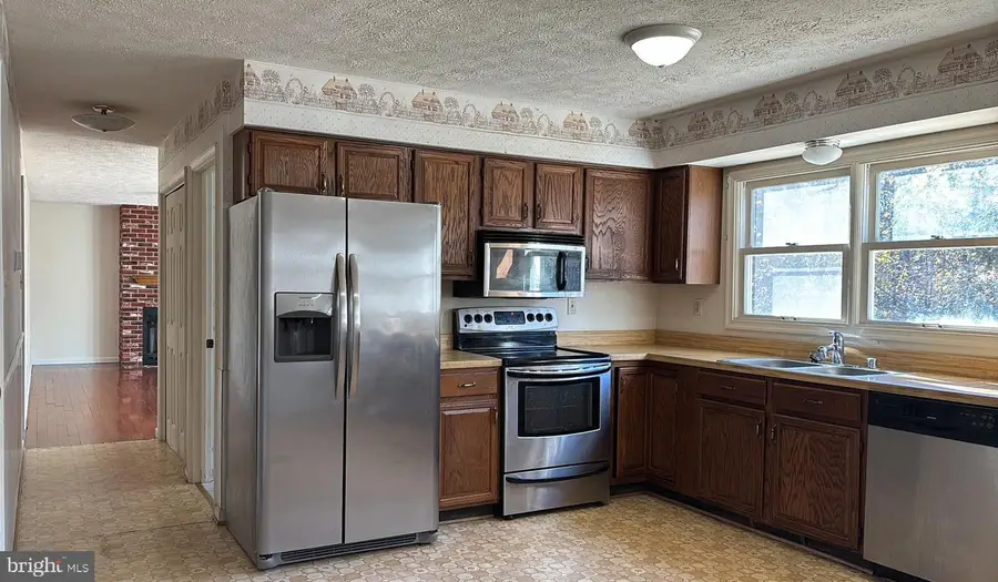 8525 Trinity Church Rd, Charlotte Hall, MD 20622 - Image #3