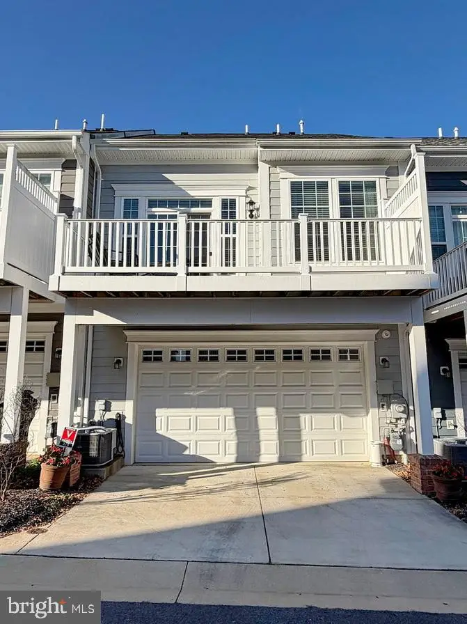 379 Buckeye Cir, La Plata, MD 20646 - Image #2