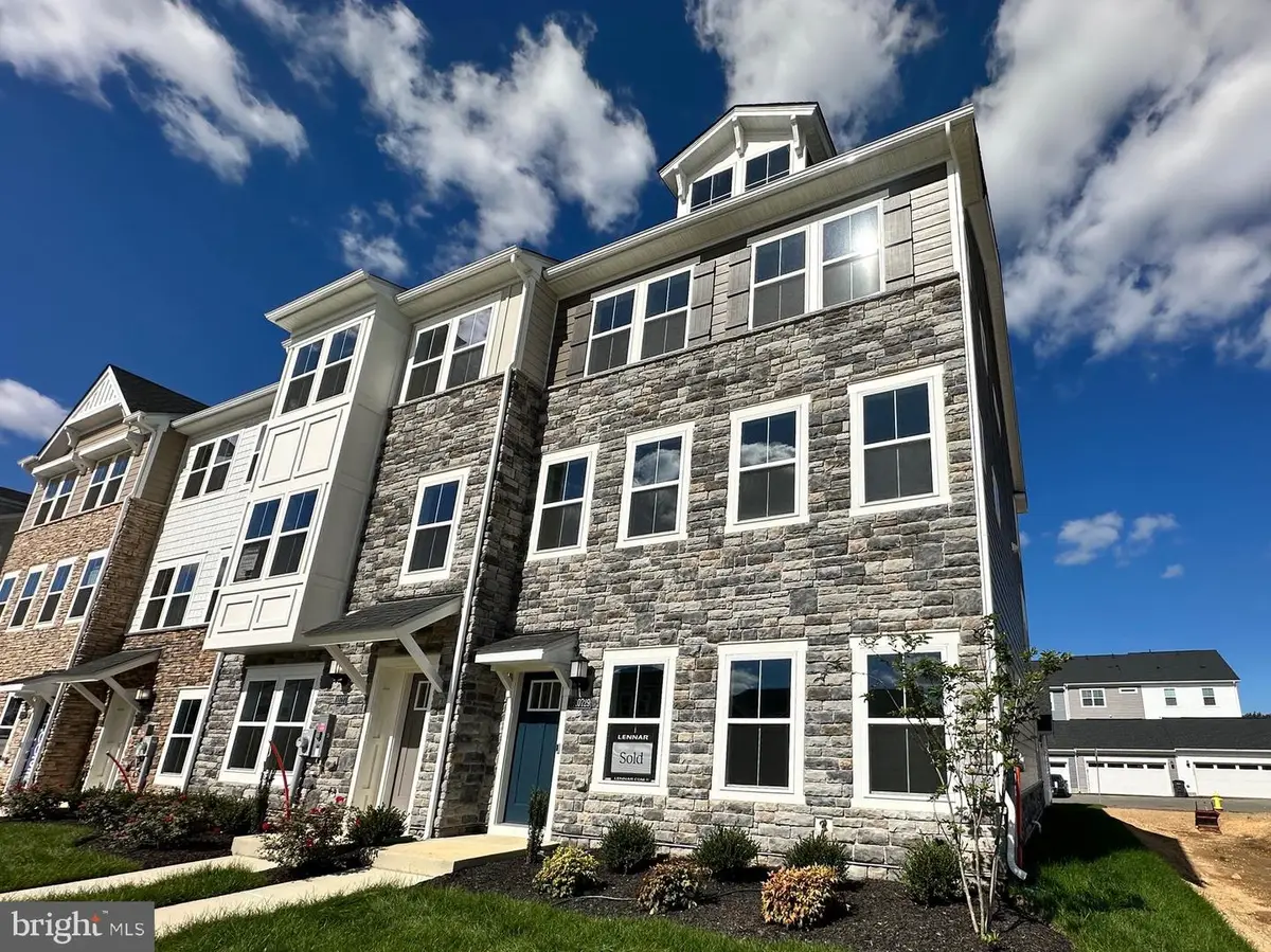 10689 Millport St, White Plains, MD 20695 - Image #1