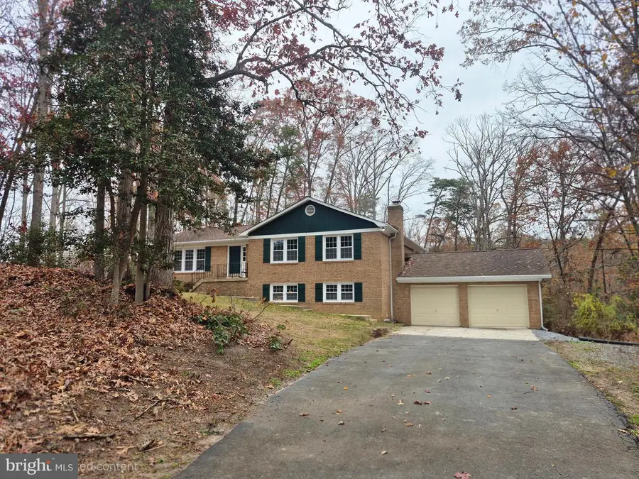 4665 Duley Dr, White Plains, MD 20695 - Image #2