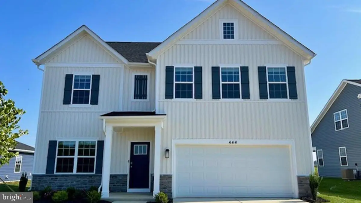 633 Hoot Owl Ln, La Plata, MD 20646 - Image #1