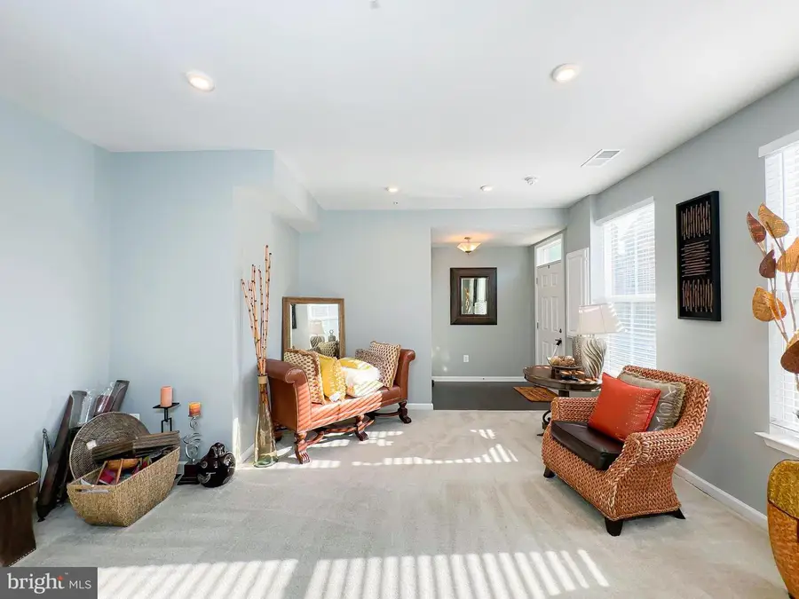 10942 Saint Patricks Park Aly, Waldorf, MD 20603 - Image #3