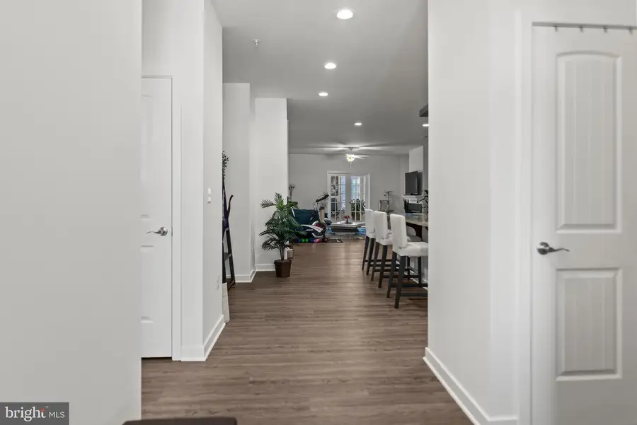 102 Camden Cir, La Plata, MD 20646 - Image #2