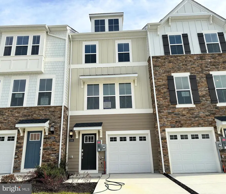 5566 Marksburg Pl, White Plains, MD 20695 - Image #2