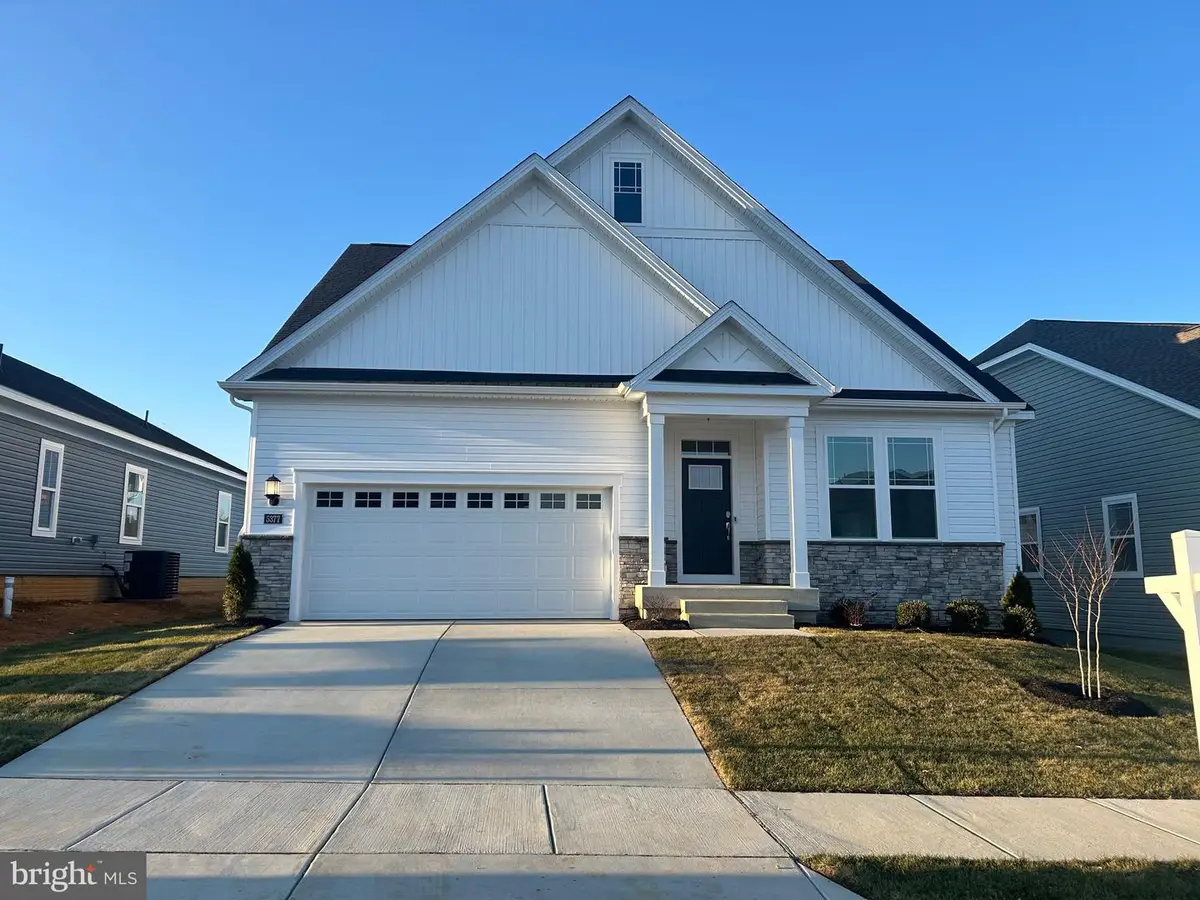 10041 Shenandoah Ln, White Plains, MD 20695 - Image #1