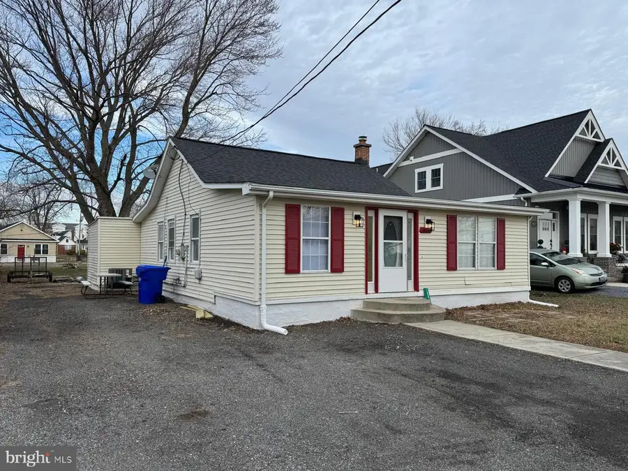 18864 Patuxent Ave, Benedict, MD 20612 - Image #2