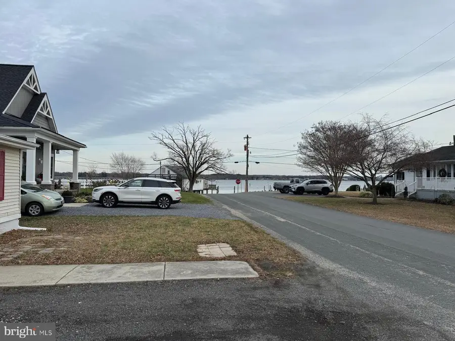 18864 Patuxent Ave, Benedict, MD 20612 - Image #3