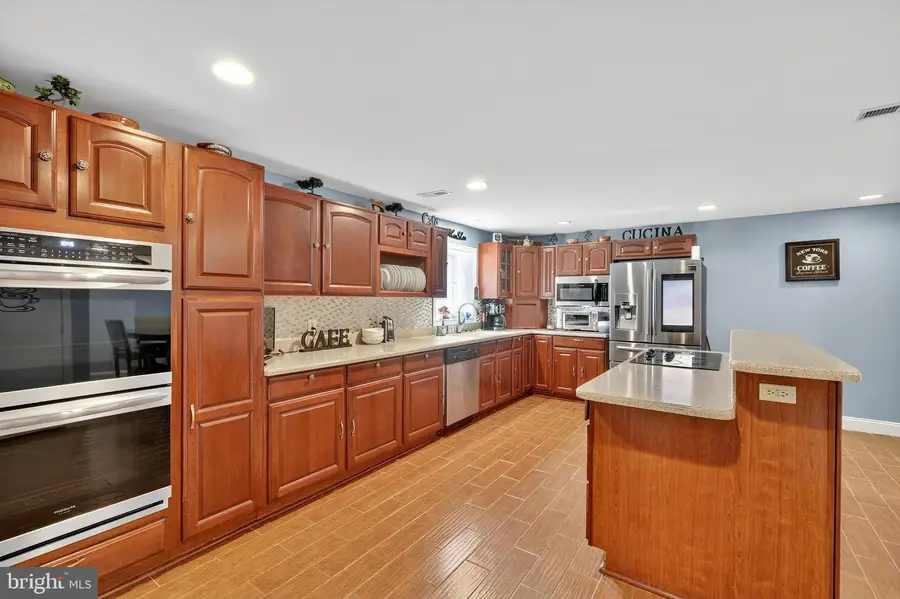 2103 Gibbons Ct, Waldorf, MD 20602 - Image #3
