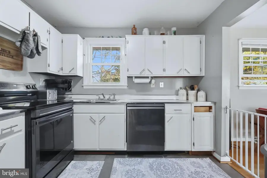 2863 Chippewa St, Bryans Road, MD 20616 - Image #2