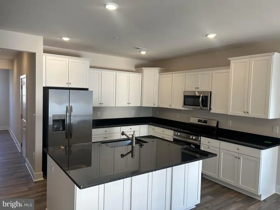 10619 Great Basin Pl, White Plains, MD 20695 - Image #2