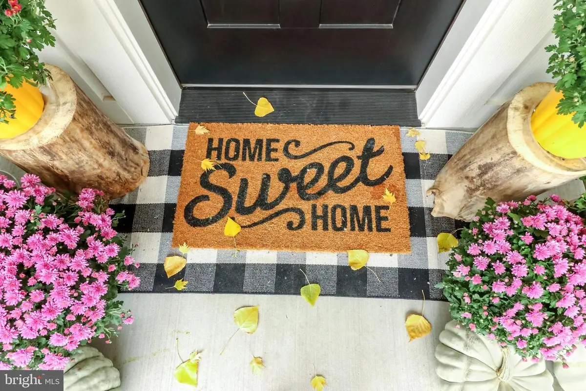 6005 Black Bear Ct, Waldorf, MD 20603 - Image #1