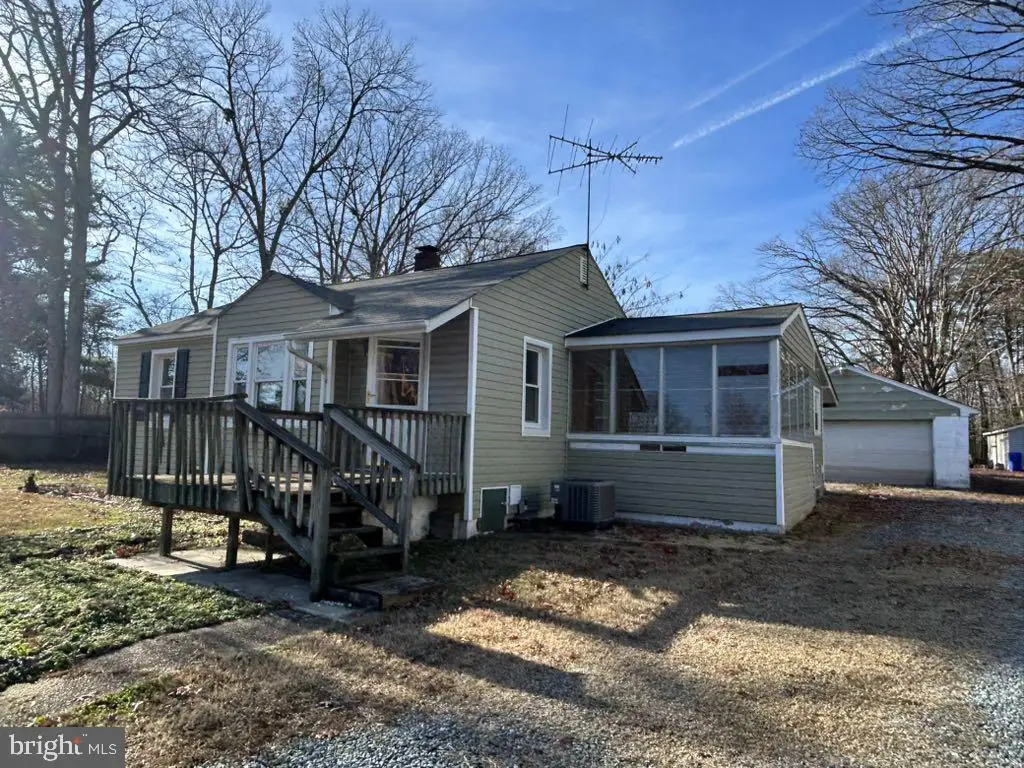 11924 Montgomery Ln, Waldorf, MD 20602 - Image #1