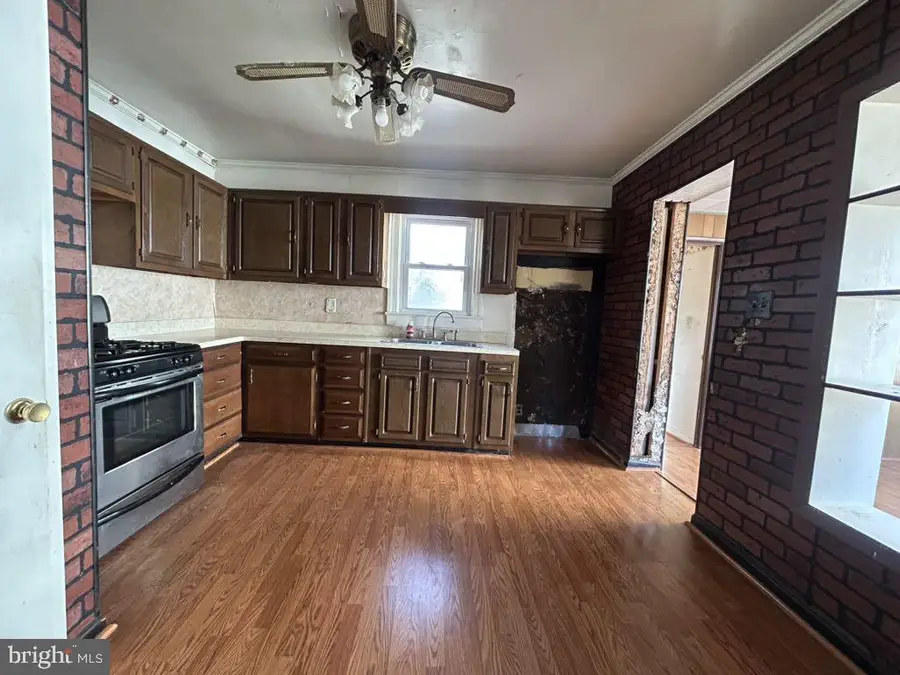 11924 Montgomery Ln, Waldorf, MD 20602 - Image #3