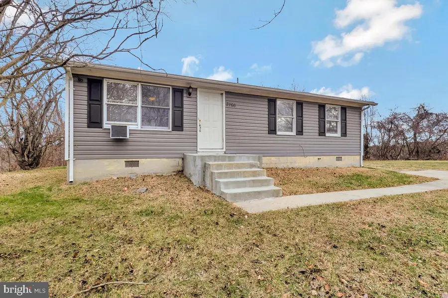 7266 Strawberry Pl, Bryans Road, MD 20616 - Image #2