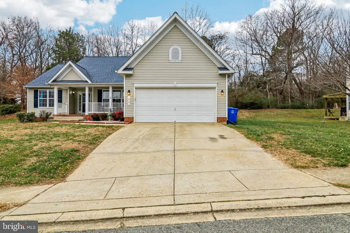 13 Pocahontas Ct, La Plata, MD 20646 - Image #1