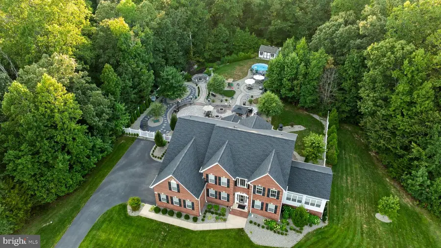 6865 Crockett Ct, Hughesville, MD 20637 - #2