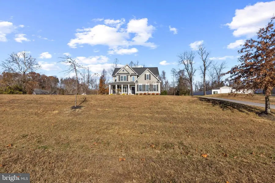 15935 Brackenburn Ct, Hughesville, MD 20637 - Image #2