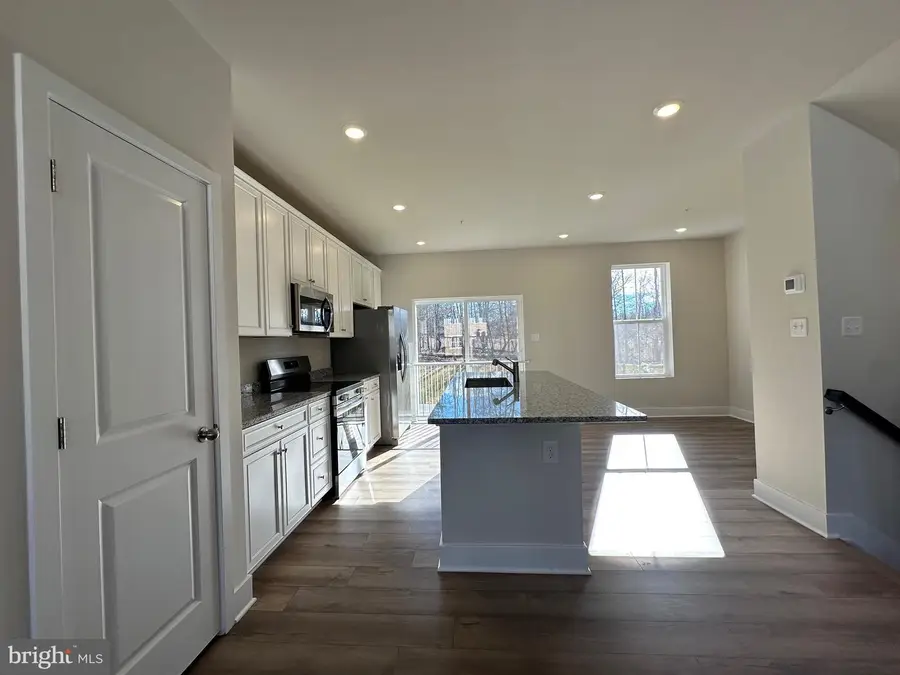 10800 Cosmic Pl, La Plata, MD 20646 - Image #3