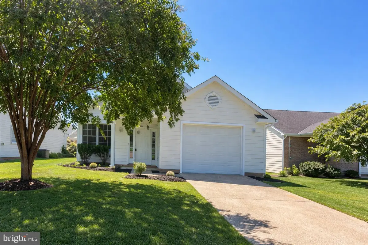 915 Hickory Cir, La Plata, MD 20646 - Image #1