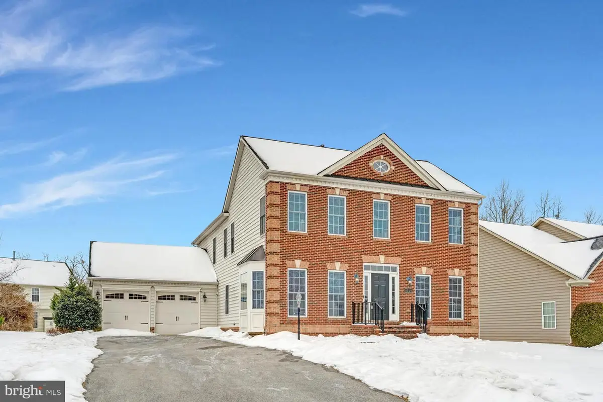 8749 Bancroft Dr, Waldorf, MD 20603 - #1