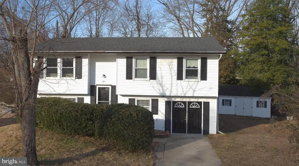 9 Wicklow Ct, Waldorf, MD 20602 - #1