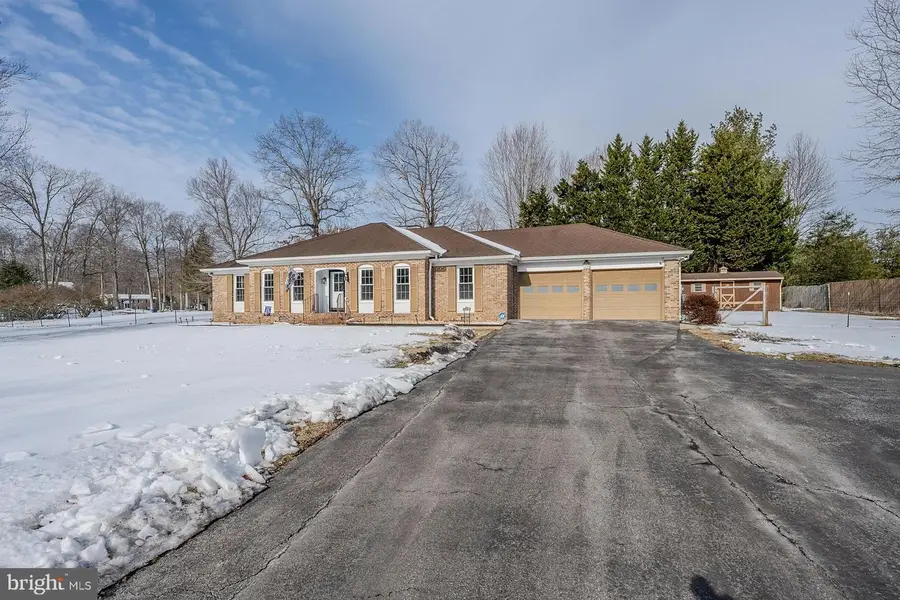 6655 Horseshoe Dr, La Plata, MD 20646 - #3