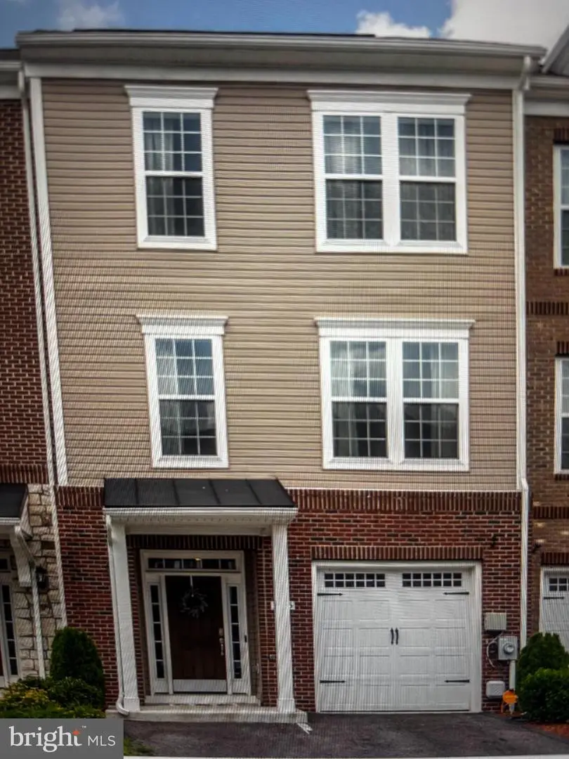 3595 Fossilstone Pl, Waldorf, MD 20601 - Image #1