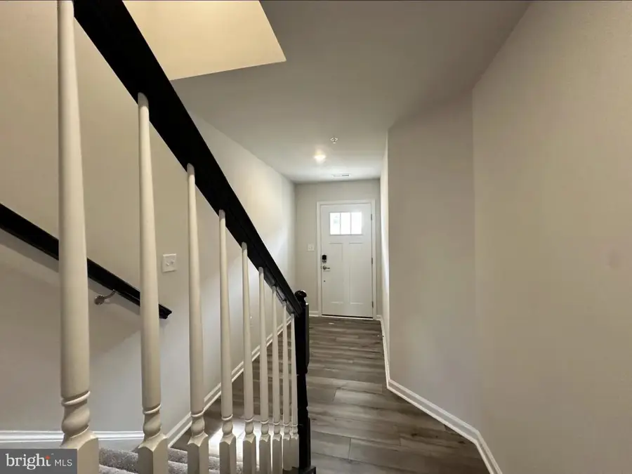 10976 Barnard Pl, White Plains, MD 20695 - Image #2