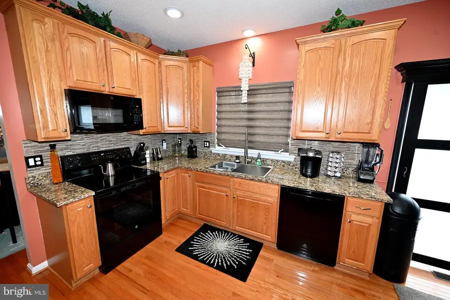 116 Mcphee Ln, La Plata, MD 20646 - #2