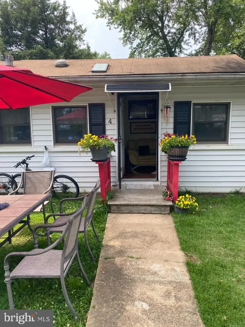 4 Highland Pl, Indian Head, MD 20640 - #1