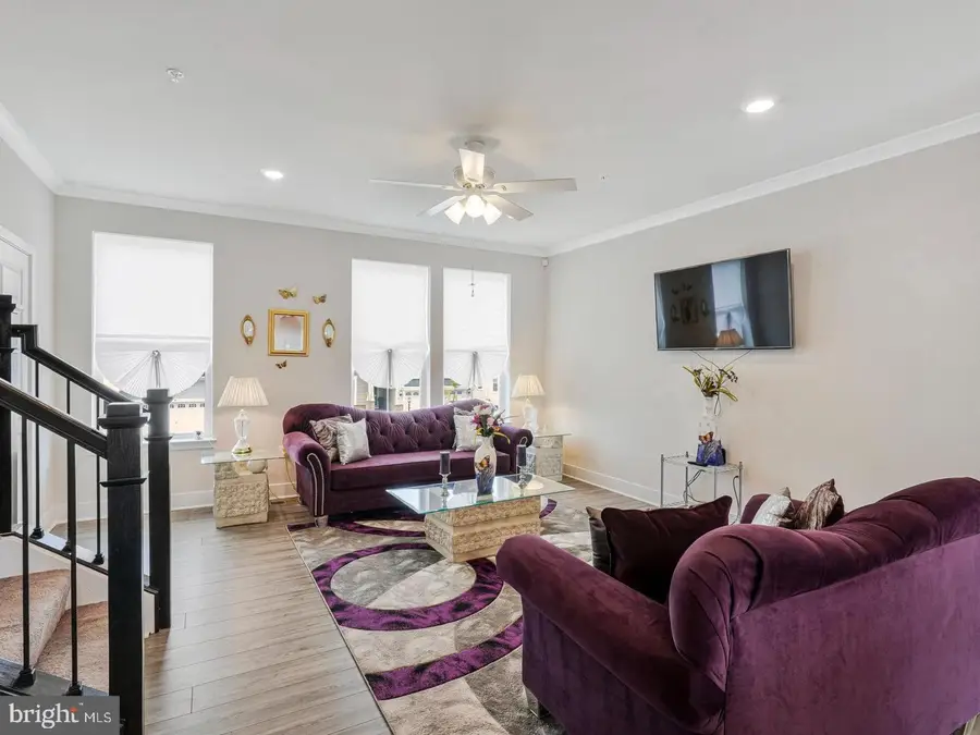 4179 Charles Dickens Dr, White Plains, MD 20695 - #2