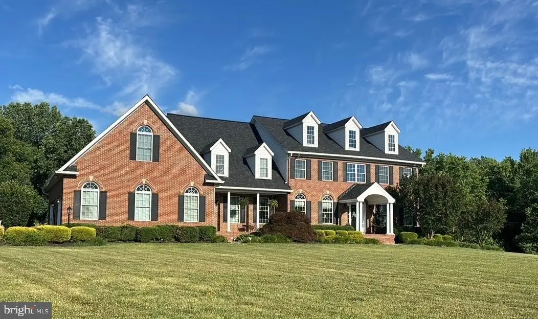 8715 Hill Spring Dr, La Plata, MD 20646 - #1