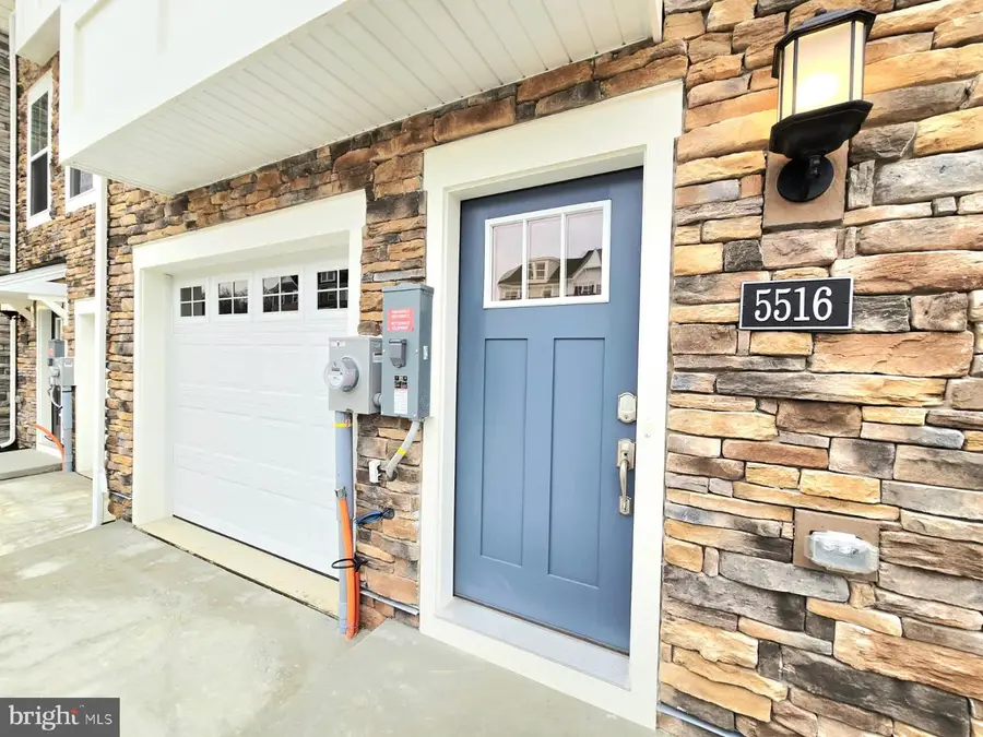5516 Aberdeen Pl, White Plains, MD 20695 - #2