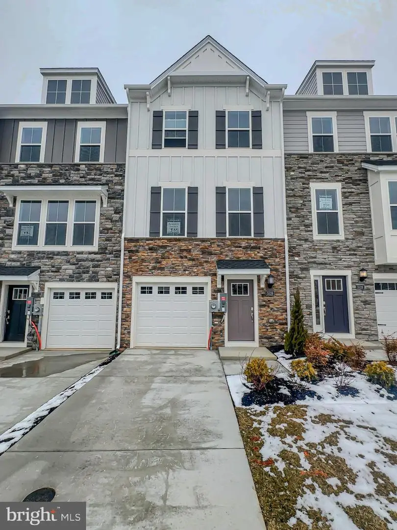 5526 Aberdeen Pl, White Plains, MD 20695 - #1
